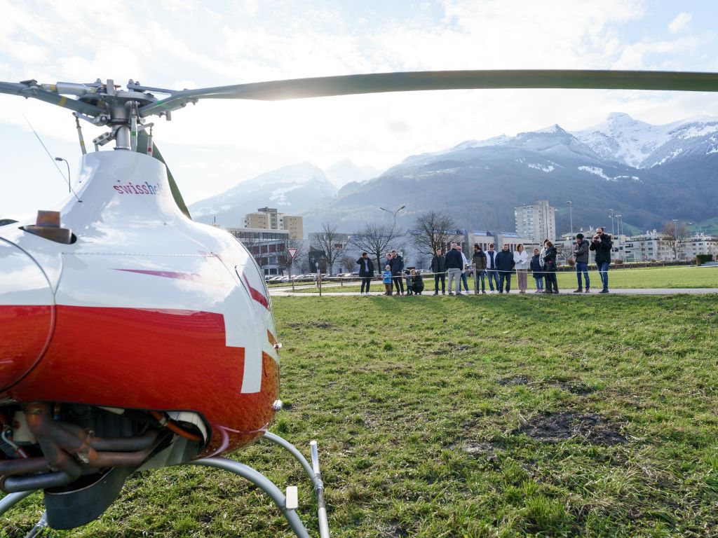 Festliche Stimmung, Kreativität und Höhenflüge: Weihnachtsapéro bei 2sic