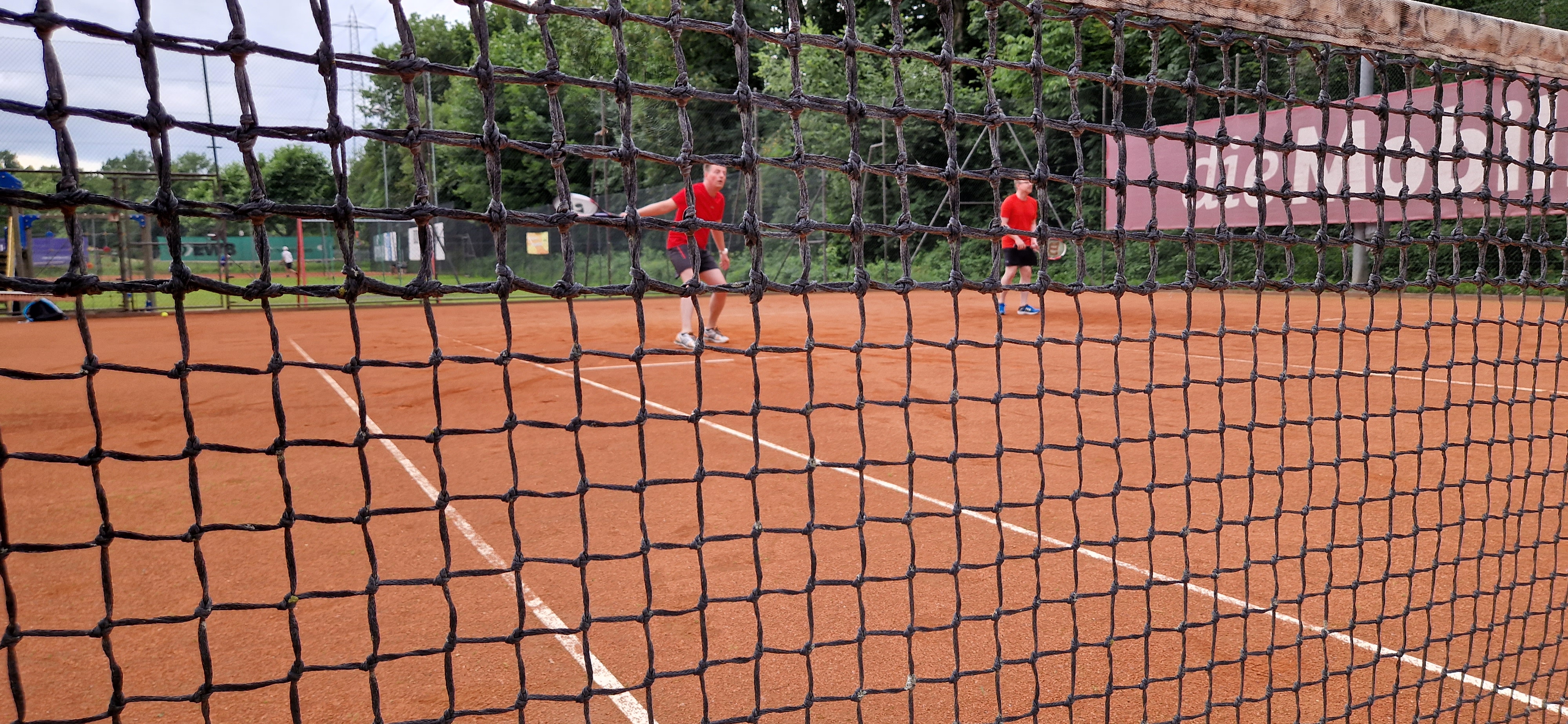 2sic Team im Tennisfieber